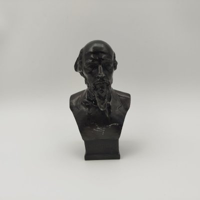 купить Бюст Н.А. Некрасова, металл, краска, СССР, 1960-1980 гг.