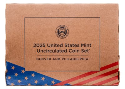 купить США годовой набор 2025 P и D из 20-ти монет, в том числе 10 квотеров «Американские женщины» в буклетах с сертификатом