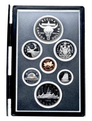 купить Канада набор из 7 монет 1982, в пластиковом футляре