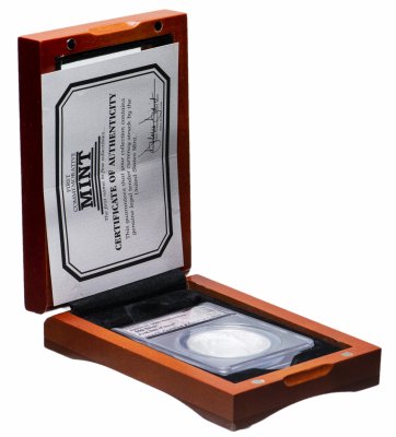 купить США 1 доллар (dollar) 2019 Proof "50 лет полёта Аполлон-11 на Луну" Знак монетного двора "P" - Филадельфия в слабе "Первый день обращения"