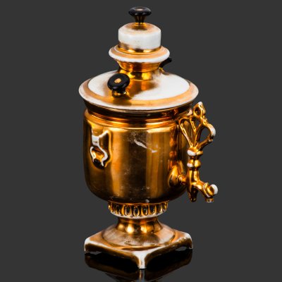 купить Стакан "самоваром" (наименование по прейскуранту), фарфор, роспись, золочение, Товарищество М.С. Кузнецова, Российская империя, 1891-1917 гг.