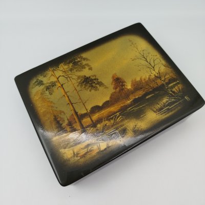 купить Шкатулка лаковая, украшенная лесным пейзажем, папье-маше, роспись, лак, СССР, 1970-1990 гг.