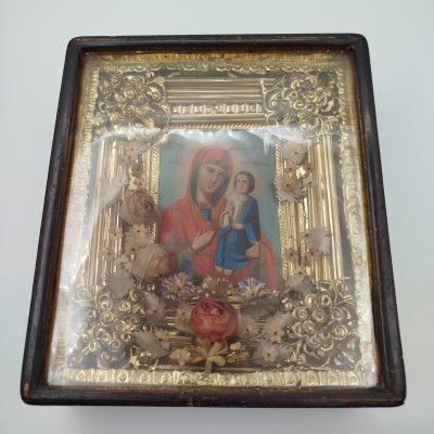 купить Икона "Богоматерь Смоленская" в киоте, дерево, темпера, фольга, Российская империя, 1900-1915 гг.