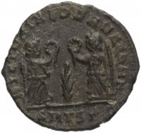 купить Римская Империя Констант 333–350 гг фракция фоллиса (реверс: две Виктории стоят лицом друг к другу)
