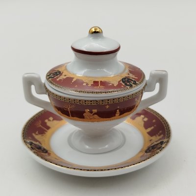 купить Солонка в виде супницы (миниатюрная) украшенная декором в виде гирлянды, "Porcelain Art" (PA), фарфор, деколь, золочение, Европа, 1970-2000 гг.