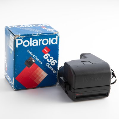 купить Фотоаппарат "Polaroid 636 Close Up" в оригинальной коробке, пластик, Великобритания, 1989-1999 гг.