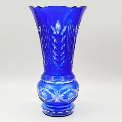 купить Ваза кобальтового оттенка с декором в виде колосьев и линз, хрусталь, алмазная грань, Дятьковский хрустальный завод, СССР, 1950-1970 гг.
