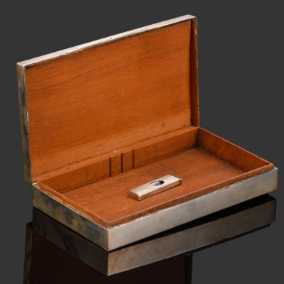 купить Коробка для сигар с гильотиной, металл, дерево, Западная Европа, 1920-1950 гг.