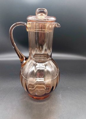купить Кувшин карамельного оттенка, цветное стекло, СССР, 1960-1990 гг.