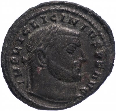 купить Римская Империя Лициний I 308–324 гг фоллис (реверс: Юпитер держит Викторию на шаре, внизу орел с венком)