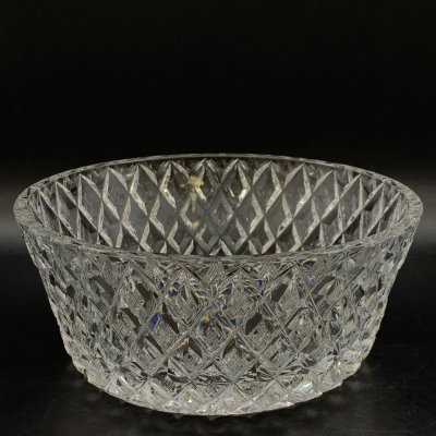 купить Конфетница с резным геометрическим декором, стекло, СССР, 1970-1990 гг.