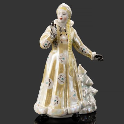 купить Статуэтка "Снегурочка", скульптор Н. А. Малышева, фарфор, роспись, люстр, золочение, Дулевский фарфоровый завод (Дулёво), СССР, 1956 г.