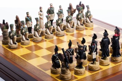 купить Шахматы "Отечественная война 1812 года", дерево, ПВХ, Китай, 2020-2021 гг