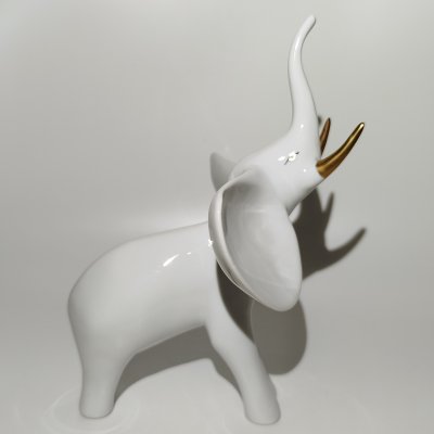купить Статуэтка необычной формы "Слон", фарфор, золочение, Hollohaza, Венгрия, 1979-1985 гг.