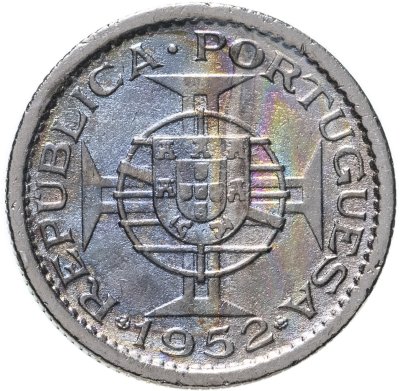купить Макао 50 аво 1952