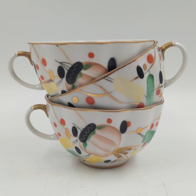 купить Набор из трёх чашек из сервиза "Карнавальные фонарики", автор росписи Л.И. Григорьева, фарфор, роспись, золочение, Ленинградский фарфоровый завод (ЛФЗ), СССР, 1970-1992 гг.