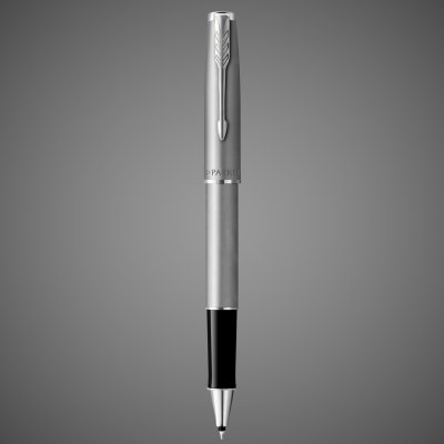 купить Ручка роллер Parker Sonnet T546 Stainless Steel CT, стержень: F, цвет чернил: black, в подарочной упаковке, Металлы: нержавеющая сталь, палладий, пластик, 2026 г.
