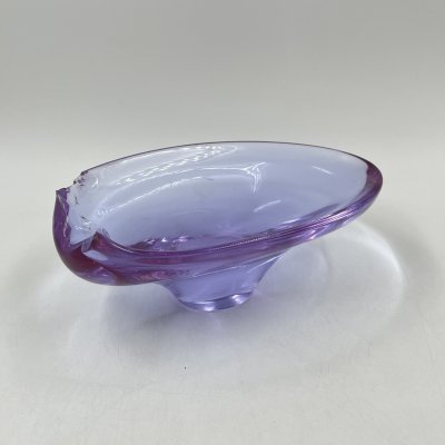 купить Вазочка-конфетница овальной формы, цветное стекло, Европа, 1980-2000 гг.