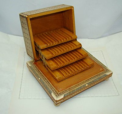 купить Музыкальная сигаретница, дерево, кость, перламутр, 1930-1970 гг.