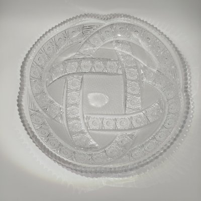 купить Крупное блюдо круглой формы с резным декором, хрусталь, алмазная грань, Германия, 1960-1980 гг.