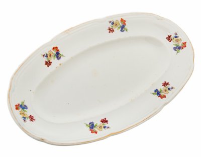 купить Блюдо (селёдочница) с цветочным декором ,фаянс, деколь, золочение, Конаковский фаянсовый завод им. Калинина (ЗИК), СССР 1952-1962 гг.