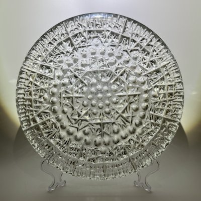 купить Блюдо сервировочное (поднос) "Космос", автор Л.Д. Смирнова, хрусталь, пресс, Ленинградский завод художественного стекла (ЛЗХС), СССР, 1960-1980 гг.