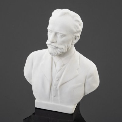 купить Бюст "П.И. Чайковский", бисквит, Ленинградский завод фарфоровых изделий (ЛЗФИ), СССР, 1956-1967 гг.