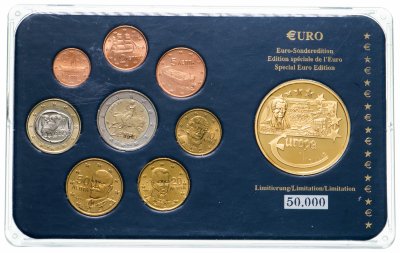 купить Греция набор из 8 монет евро и жетона 2002-2005, в футляре