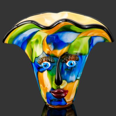 купить Ваза оригинальной формы с лицом, стекло, гутная техника, Западная Европа, 1970-1990 гг.