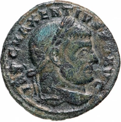 купить Римская Империя, Максенций, 306–312 гг, фракция фоллиса (реверс: Фидес, стоит влево, и держит два штандарта)