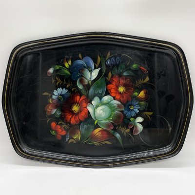 купить Поднос овальной формы с растительным декором, металл, лак, роспись, золочение, Жостовская фабрика декоративной росписи, СССР, 1970-1990 гг.