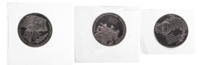 купить Набор из 3 памятных монет СССР 1987 Proof "70 лет Великой Октябрьской социалистической революции" в запайке