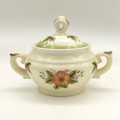 купить Сахарница с цветочным декором, фаянс, роспись, Конаковский фаянсовый завод им. М.И. Калинина (ЗиК Конаково), СССР, 1974-1991 гг.