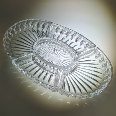 купить Менажница пятисекционная с рифленой поверхностью, хрусталь, пресс, СССР, 1960-1980 гг.