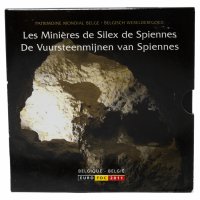 купить Бельгия годовой набор монет евро 2011 (8 штук, UNC в официальном буклете с жетоном)