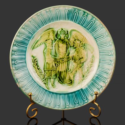 купить Тарелка декоративная "Заключения франко-русского союза", фаянс, глазурь, рельеф, Франция, 1893-1894 гг.
