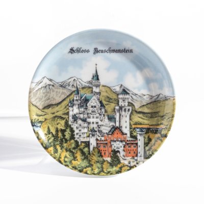 купить Тарелочка сувенирная "Schloss Neuschwanstein", фарфор, деколь, мануфактура "Schrobenhausen", Германия, 1990-2010 гг.