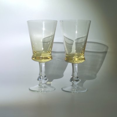 купить Пара бокалов (фужеров) желтого цвета, цветное стекло, СССР, 1970-1990 гг.