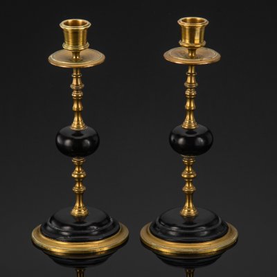 купить Набор из двух подсвечником с витееватыми туловами, латунь, полимерный материал, Западная Европа, 1960-1990 гг.