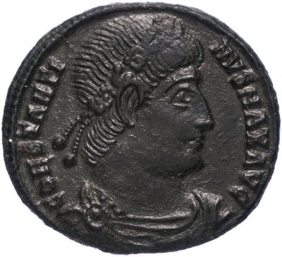 купить Римская Империя Константин I 306–337 гг фракция фоллиса (реверс: два воина стоят лицом друг к другу, между ними два штандарта)