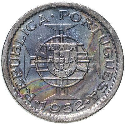 купить Макао 50 аво 1952