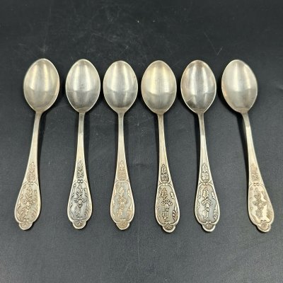 купить Набор из шести чайных ложек с растительным декором, мНЦ (медь-никель-цинк), Мстерская художественная фабрика «Ювелир», СССР, 1970 г.