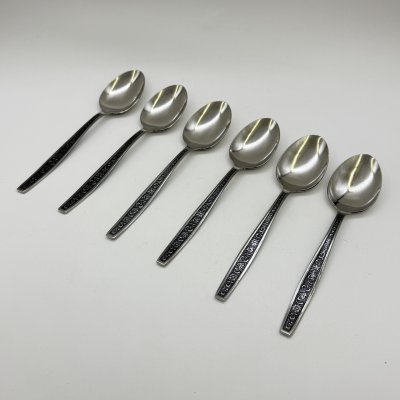 купить Набор из 6-ти столовых ложек с флоральным декором, нержавеющая сталь, чернение, Металлургический завод «Электросталь», СССР, 1970-1990 гг.