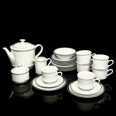 купить Сервиз чайный с лаконичным дизайном на 6 персон (23 предмета), фарфор, серебрение, Leander (Леандер), Чехия, 2003-2006 гг.