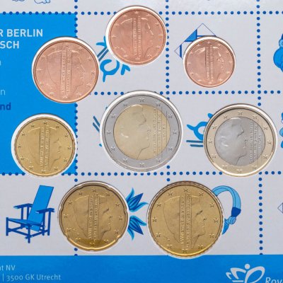 купить Нидерланды годовой набор монет евро 2014 (8 монет, в буклете)