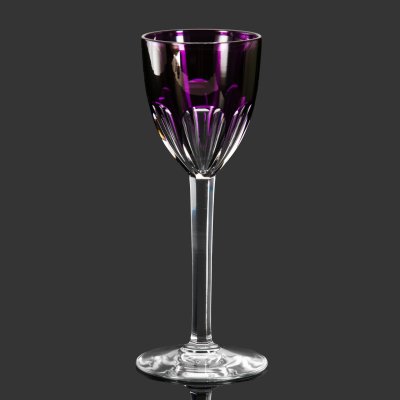 купить Бокал для вина пурпурного оттенка из серии "Genova", хрусталь, надцвет, Baccarat, Франция, 1953-1994 гг.