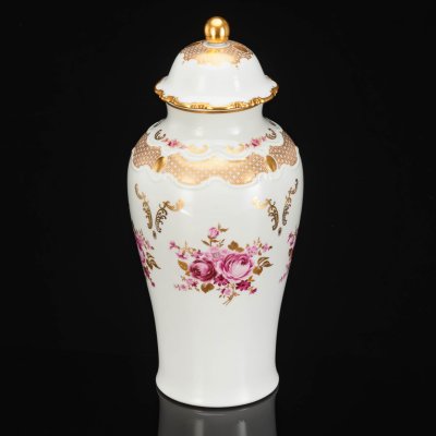 купить Ваза каминная с крышкой и декором в виде роз, фарфор, деколь, золочение, Wallendorf, Германия, 1963-1990 гг.