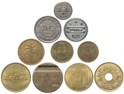 купить Набор из 10 жетонов разных стран