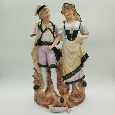 купить Статуэтка "Танцующая пара", бисквит, роспись, золочение, Западная Европа, 1950-1980 гг.