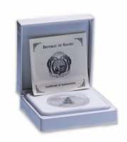 купить Науру 10 долларов 2008 "Новый год - Ёлочка", монета-трансформер